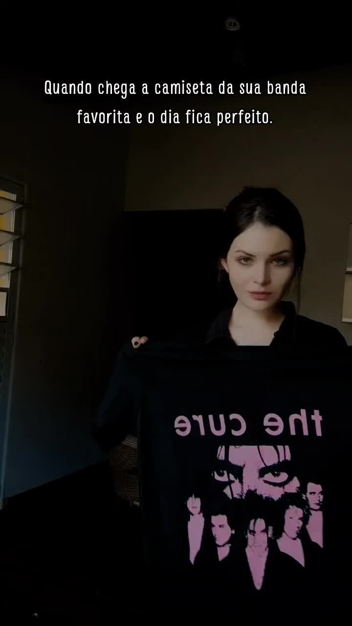 @𝑪𝒂𝒓𝒍𝒂𝑹𝒐𝒄𝒌𝑩𝒂𝒄𝒌