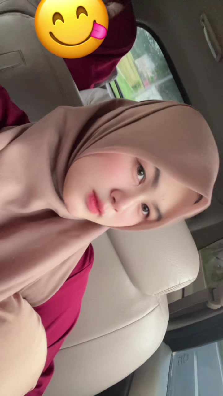@_nenklea