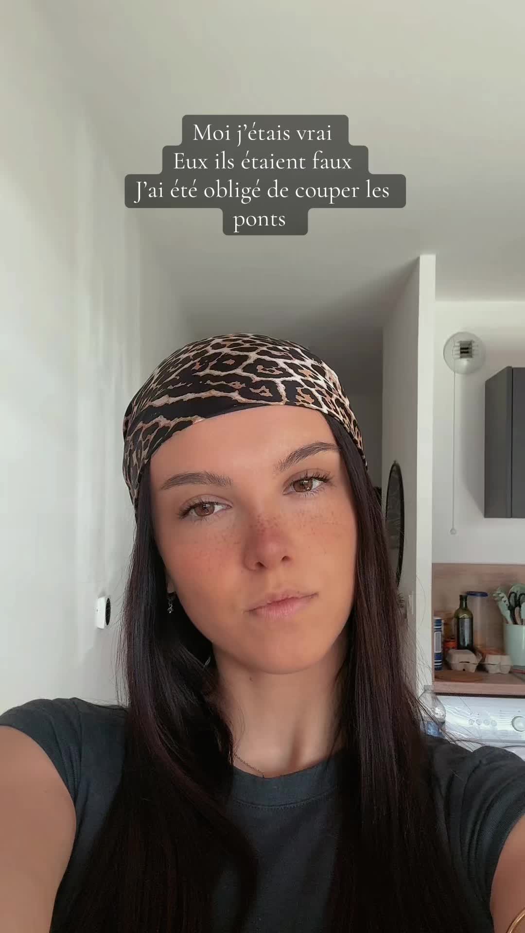 @𝒞𝑜𝓁𝒾𝒾𝒾𝓃𝑒