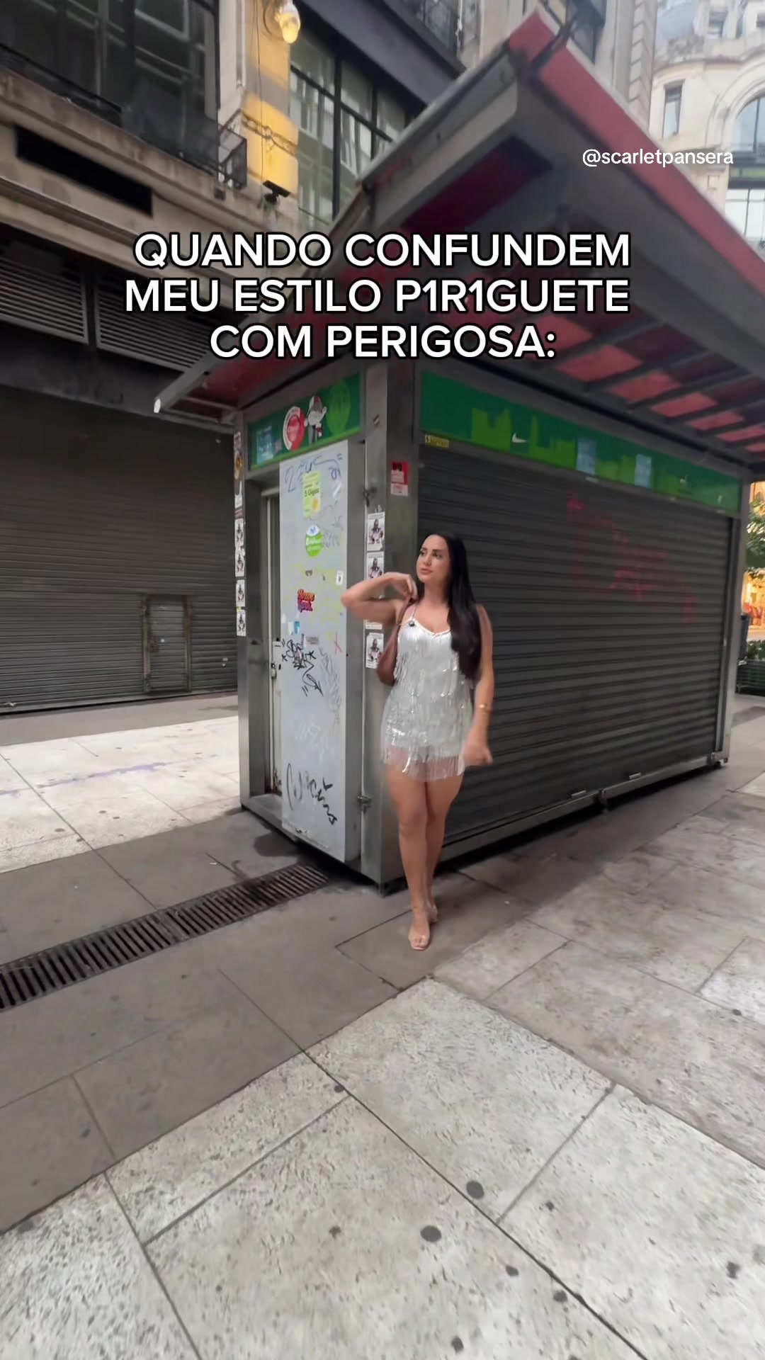 @SCARLET PANSERA