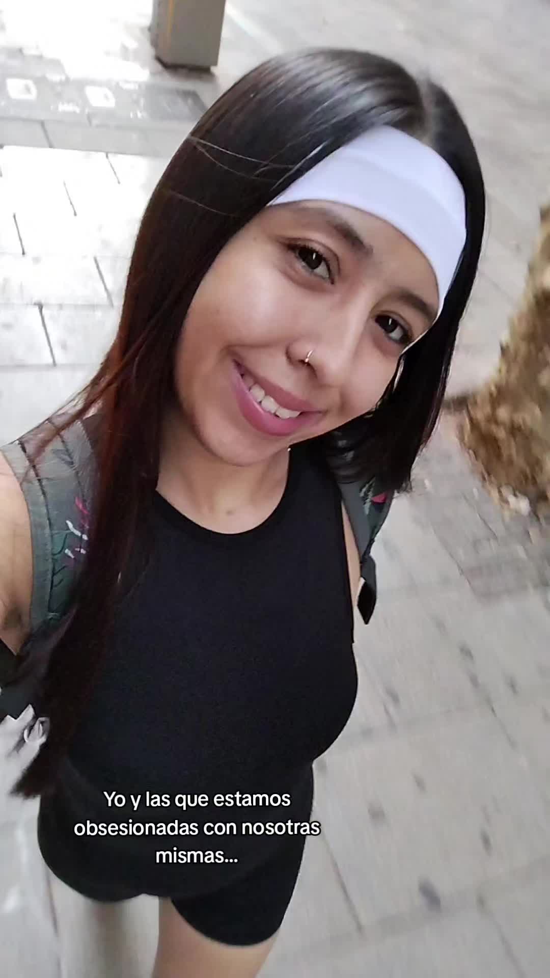 @Una cale&ntilde;a en Espa&ntilde;a.🇨🇴