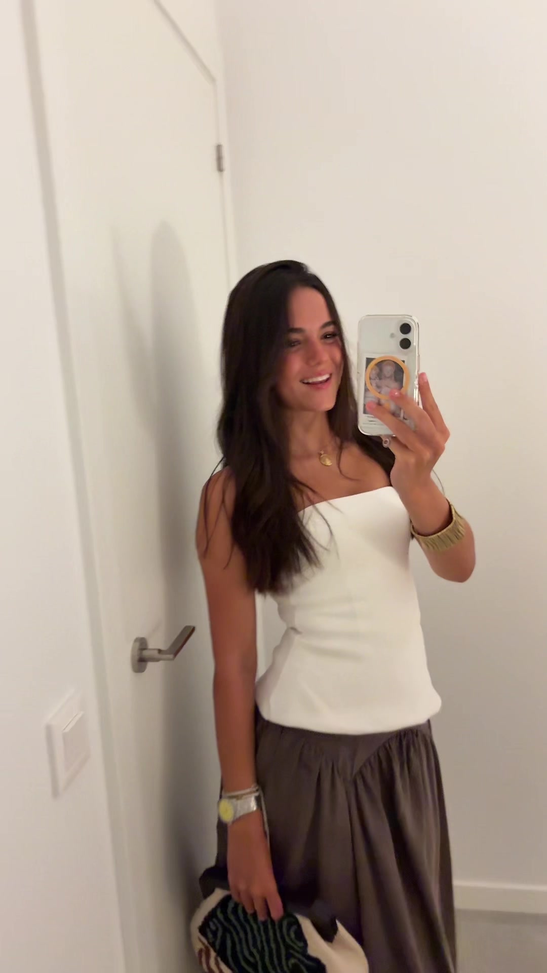 @claarasaagasti