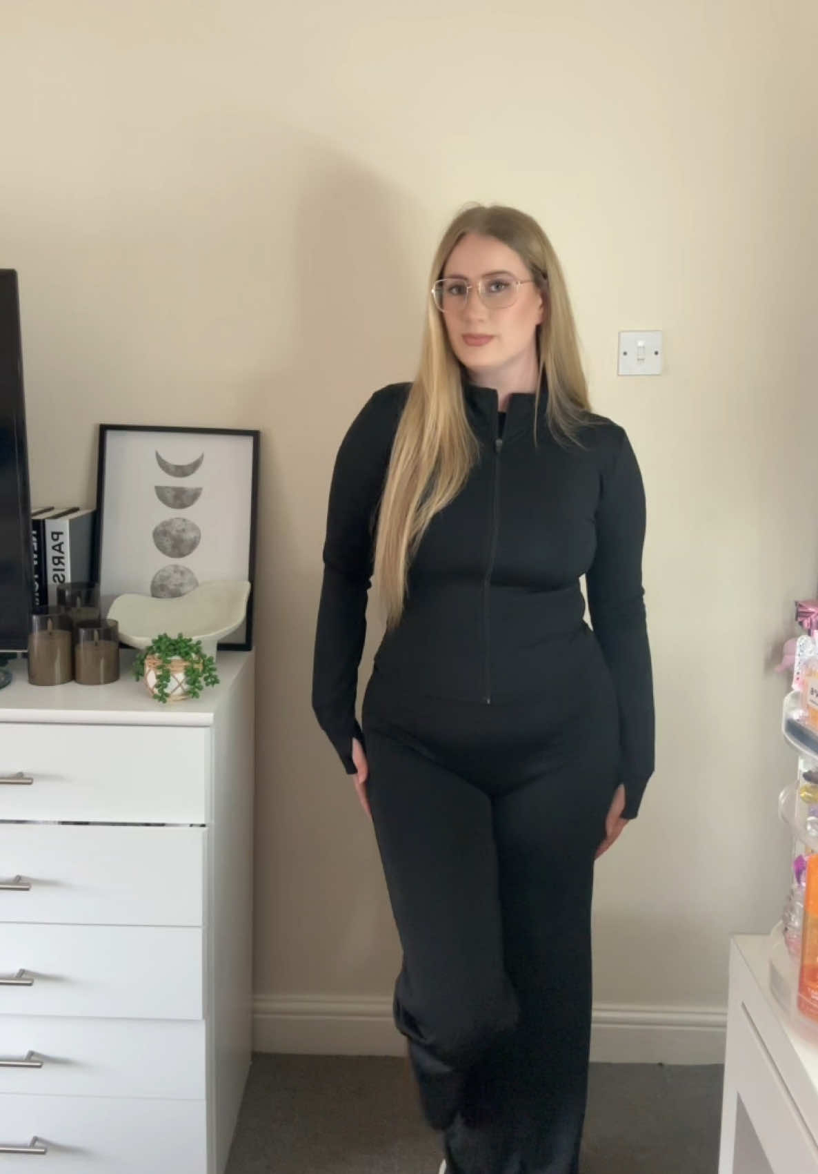 @courteneyjayne
