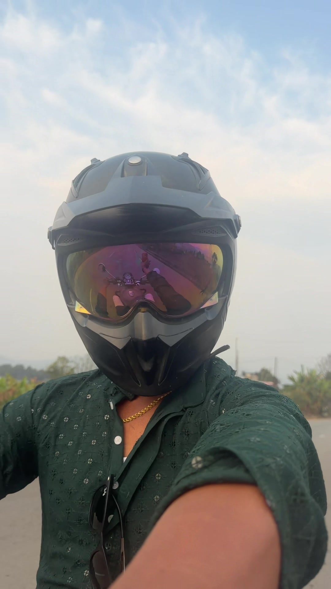 @Santosh Sargam🤟