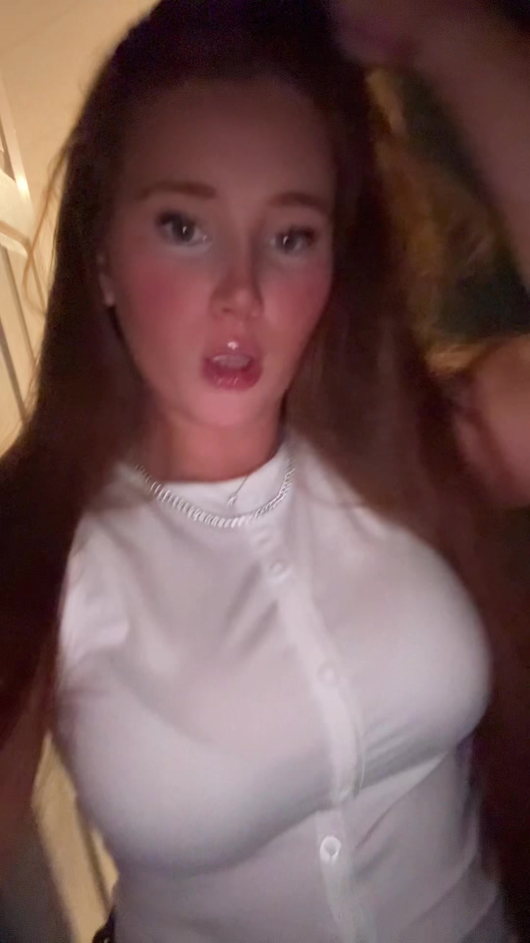 @lillihessy
