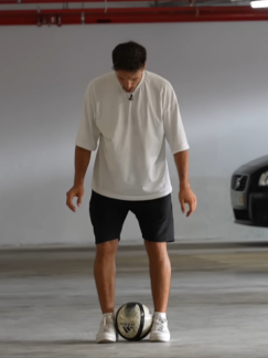 @Erictroooooo