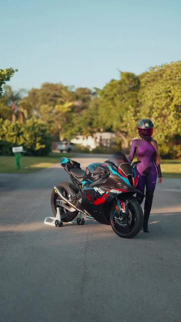 @WelshBikeModel🏴󠁧󠁢󠁷󠁬󠁳󠁿