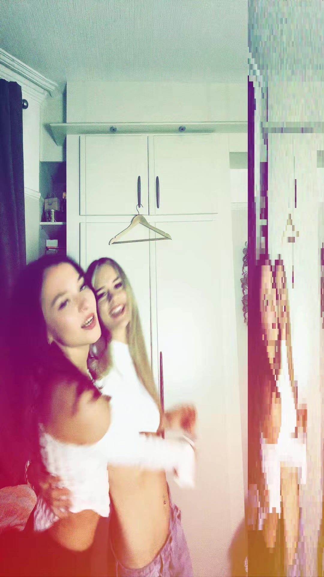 @becca ๐ชฉ๐๐๐