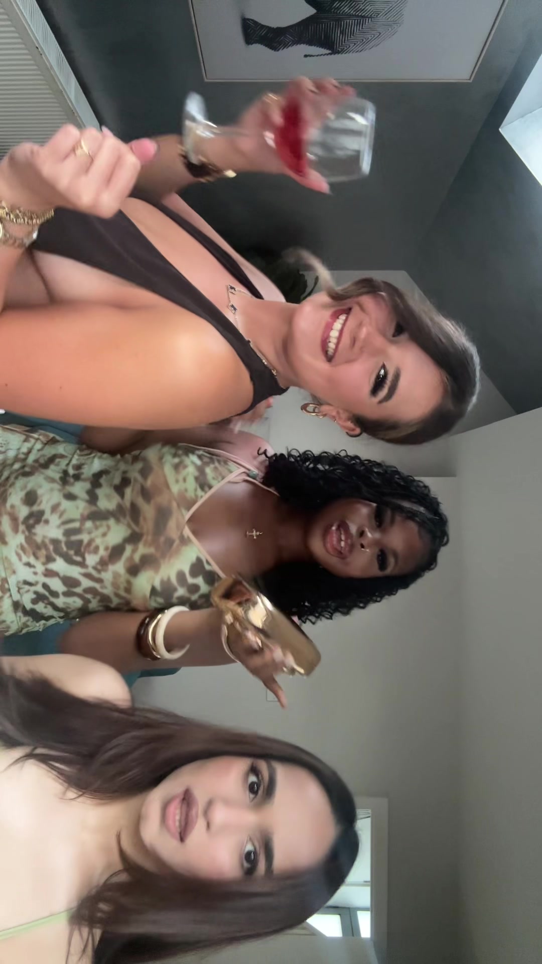 @Emili
