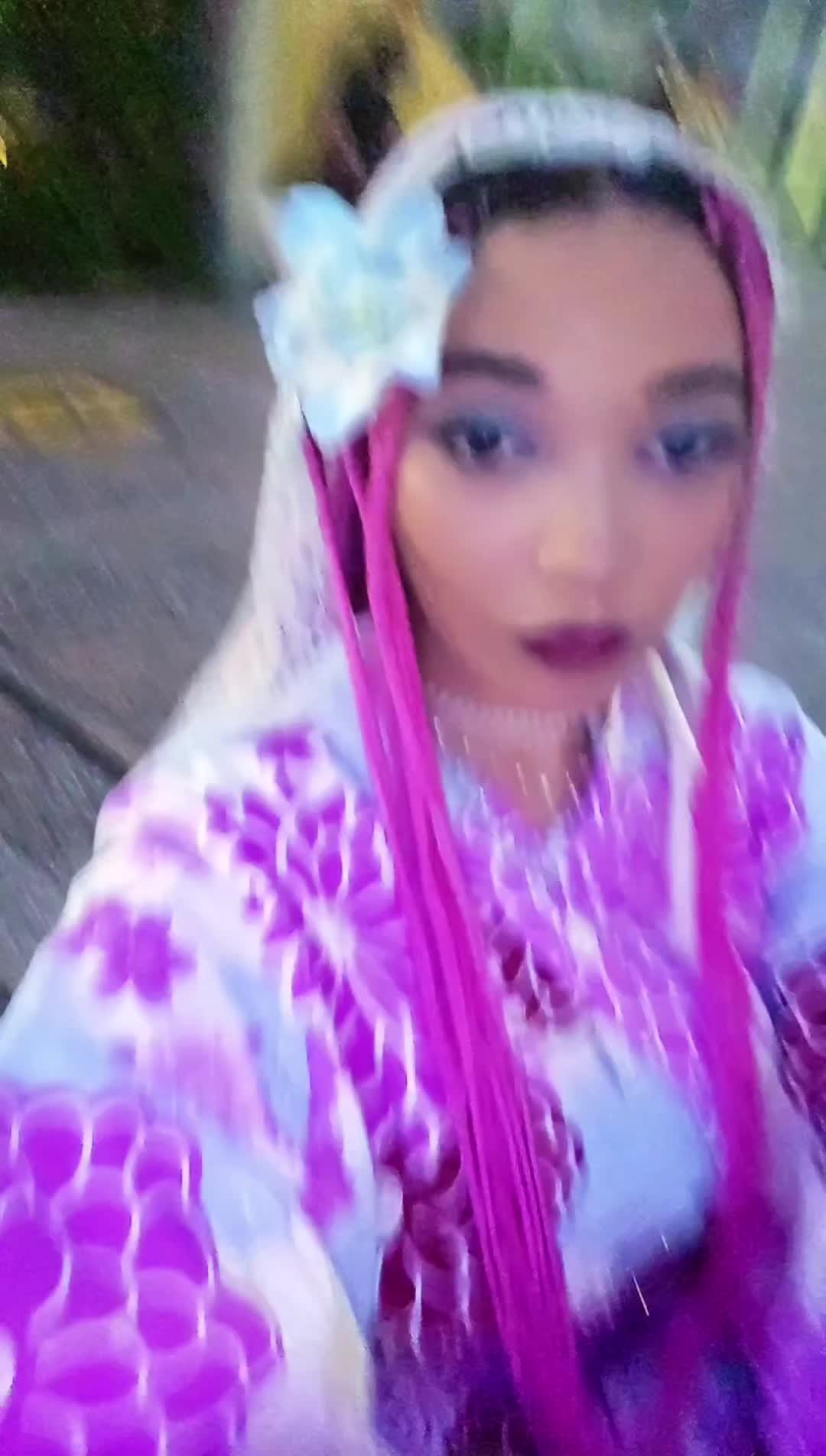 @Zin / Lexí 🇮🇸✨️🇯🇲
