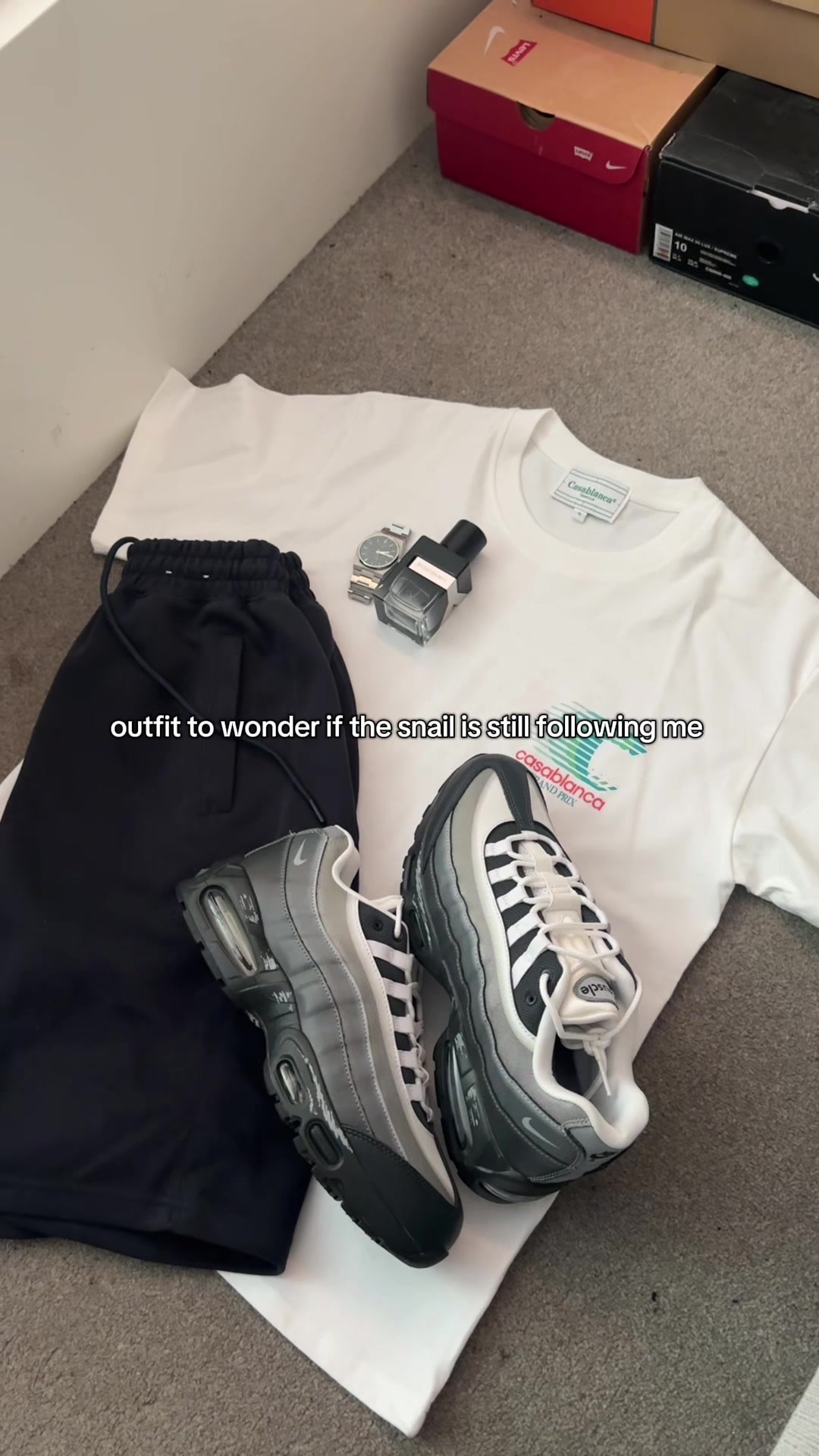 @STRTWR 🌑
