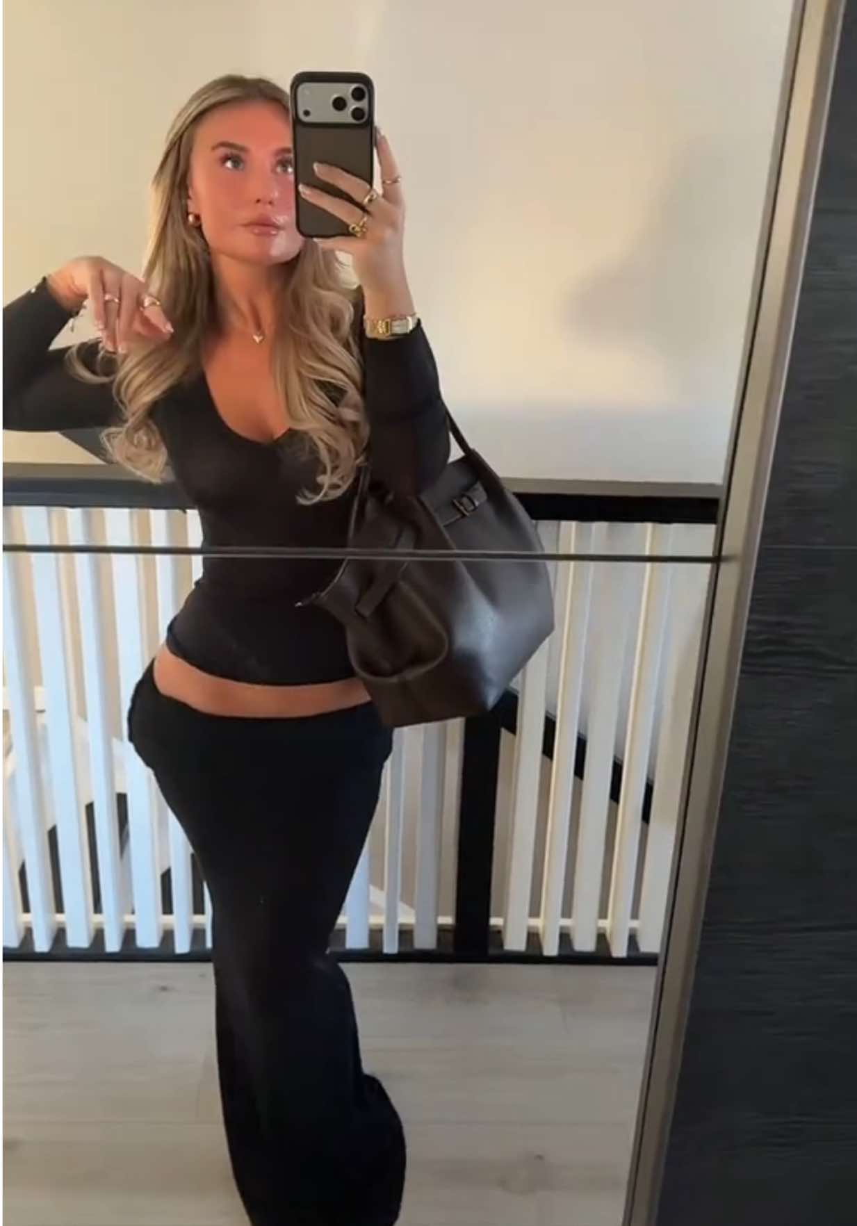 @Fanny Angel&ouml;f