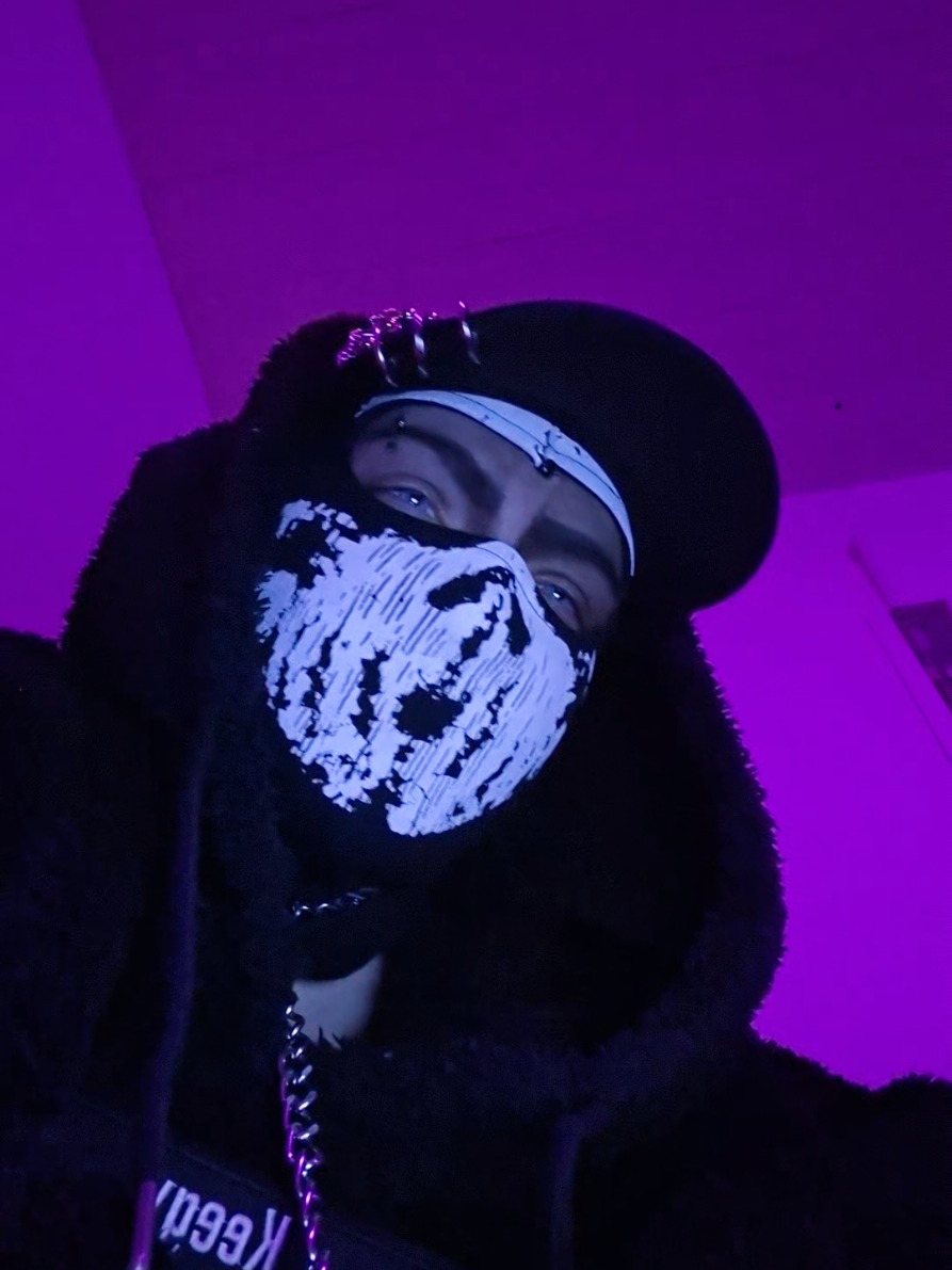 @ℂ𝕒𝕝𝕝𝕤𝕚𝕘𝕟:𝕂𝕖𝕖𝕘𝕪