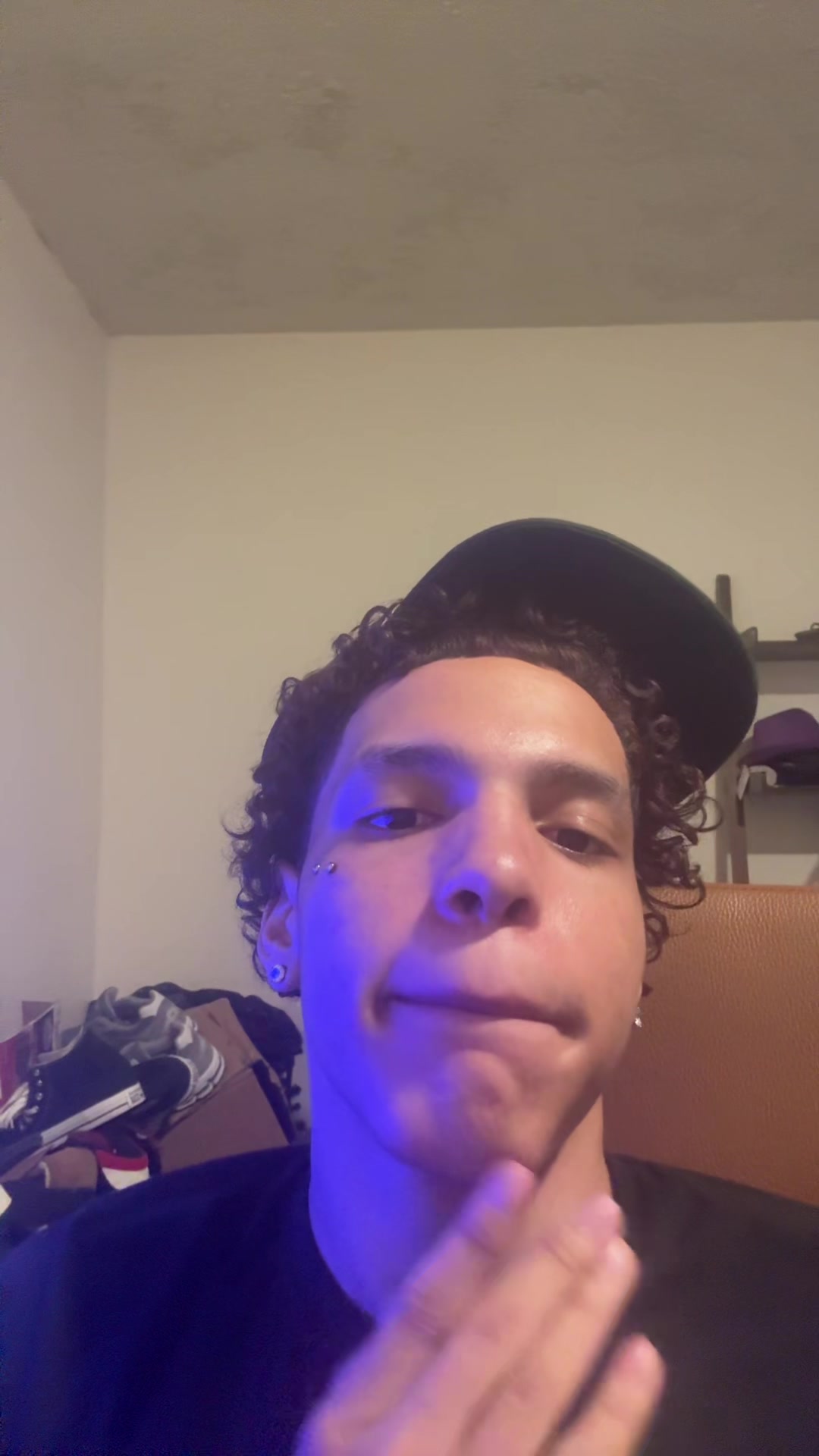 @moneehog