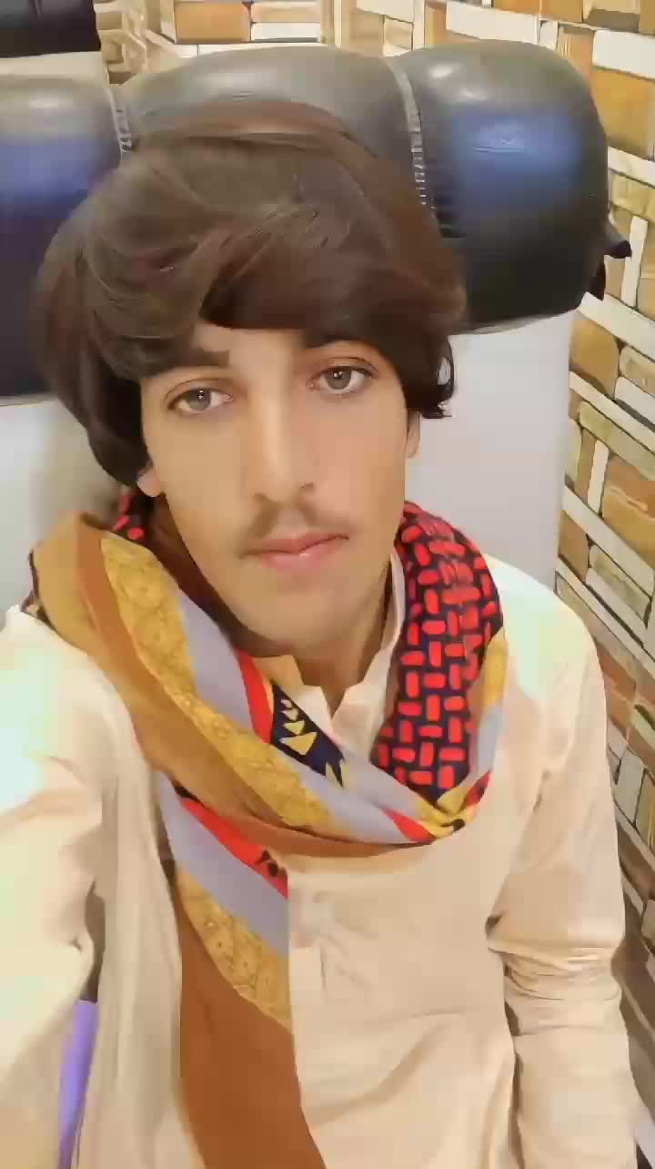 @🇸𝐀𝐋𝐈𝐇  🇬𝐔𝐋𝐋𝐈
