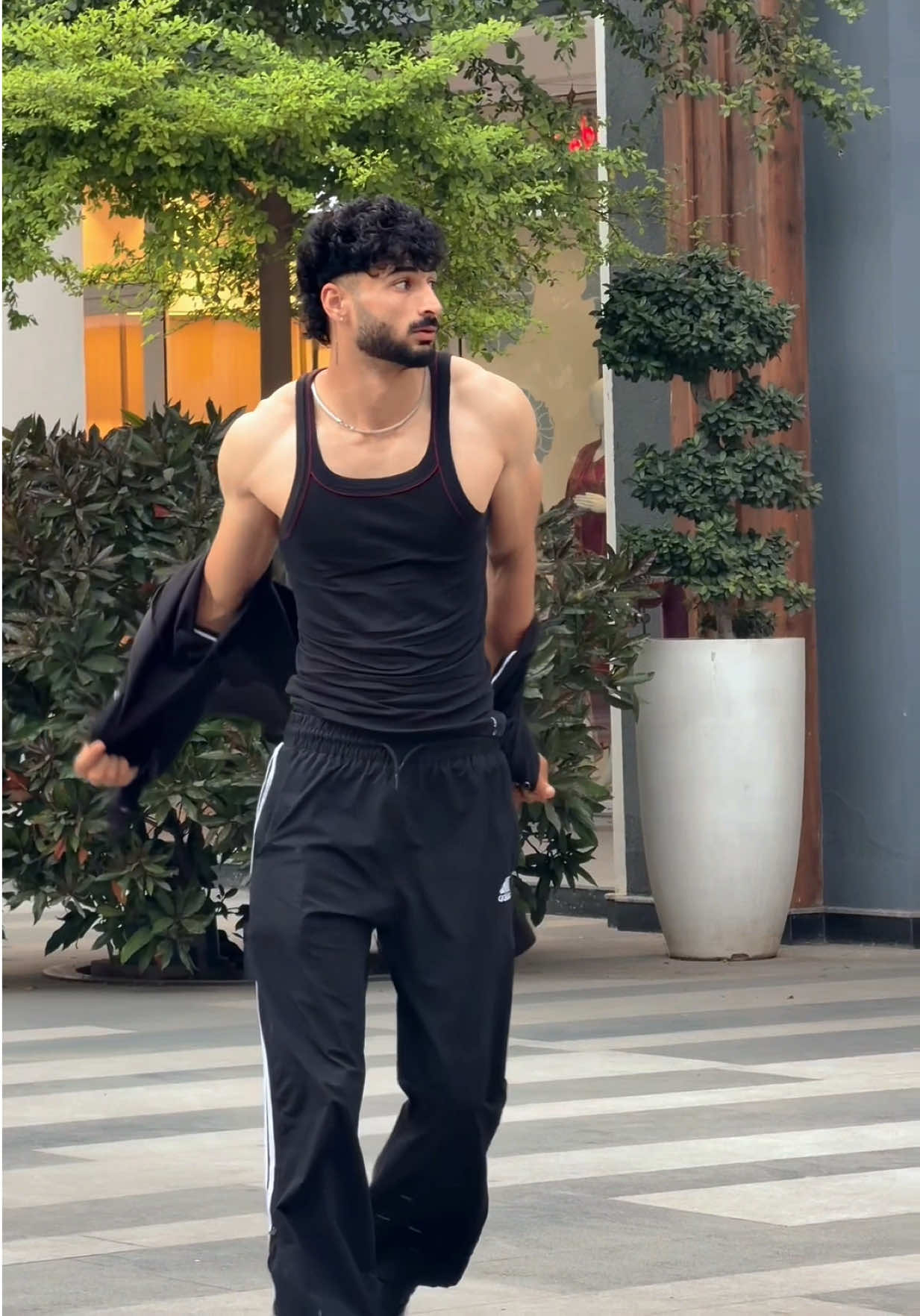@LAKHWINDER SINGh