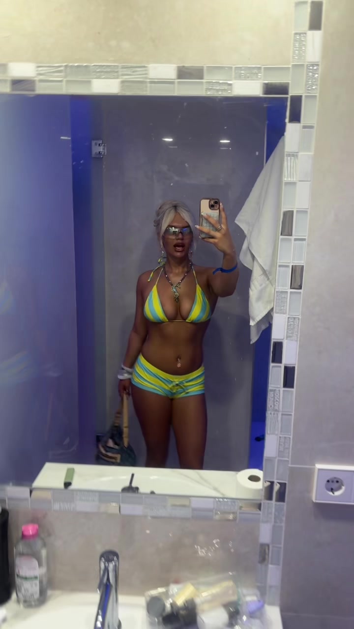 @ellielongton