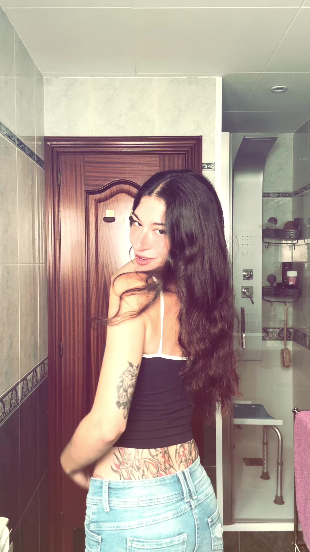 @Elena🖤