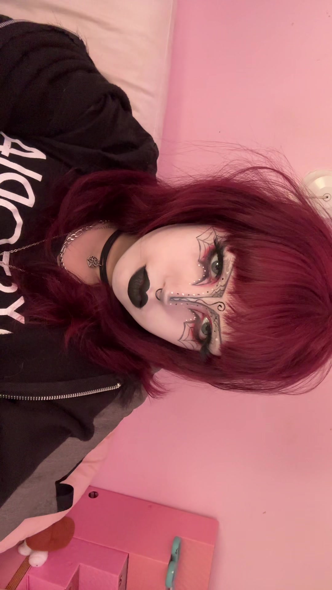 @𝔪𝔞𝔯𝔱𝔥𝔞🕸️𓋹