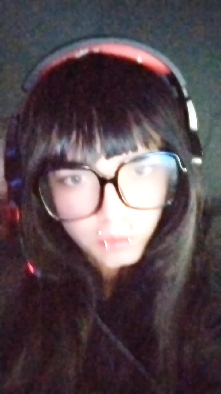 @hellbxrn