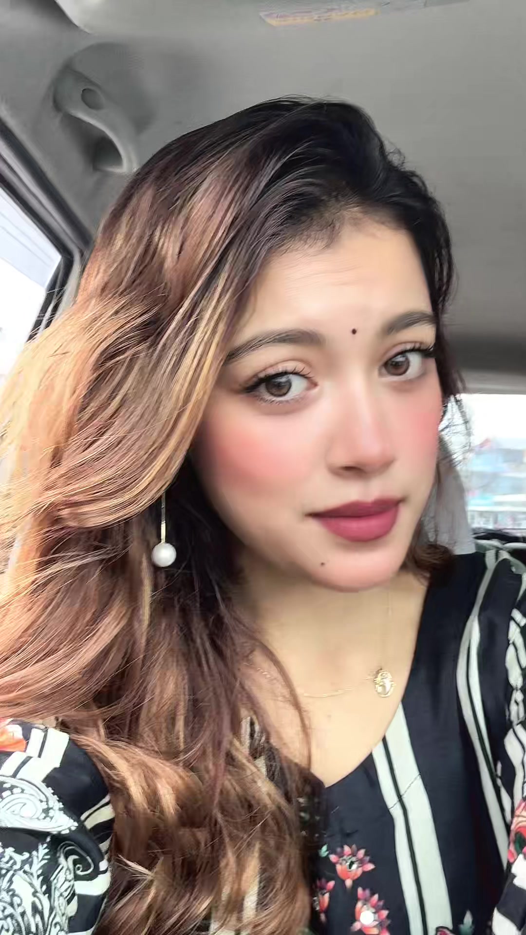 @Isha Thapa 🌸