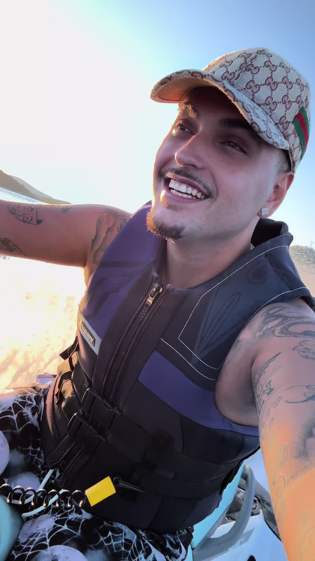 @Yoltegod