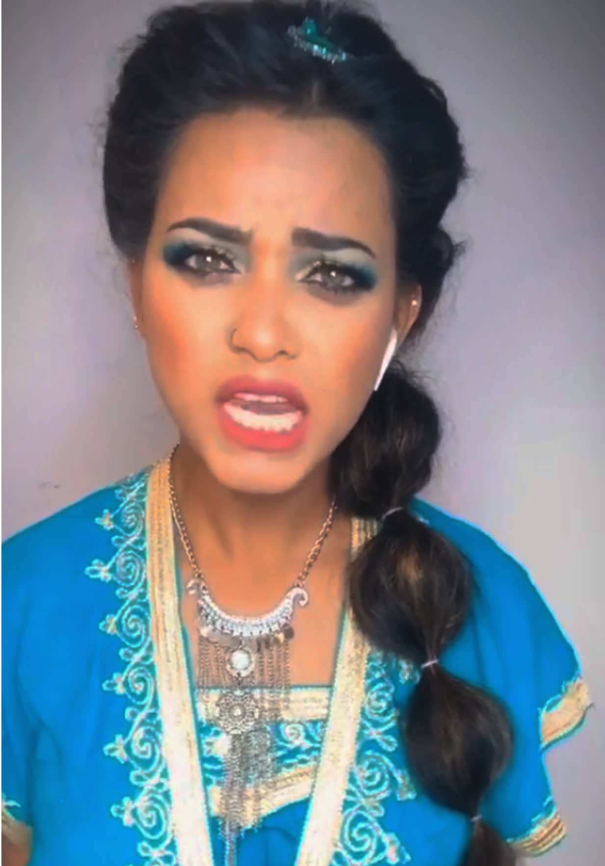 @Rashida Khanom