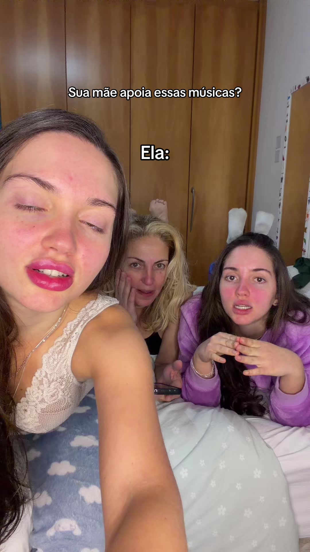 @Mariagemeaoficial