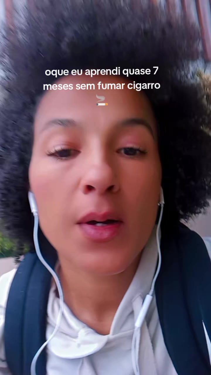 @N&aacute;dia