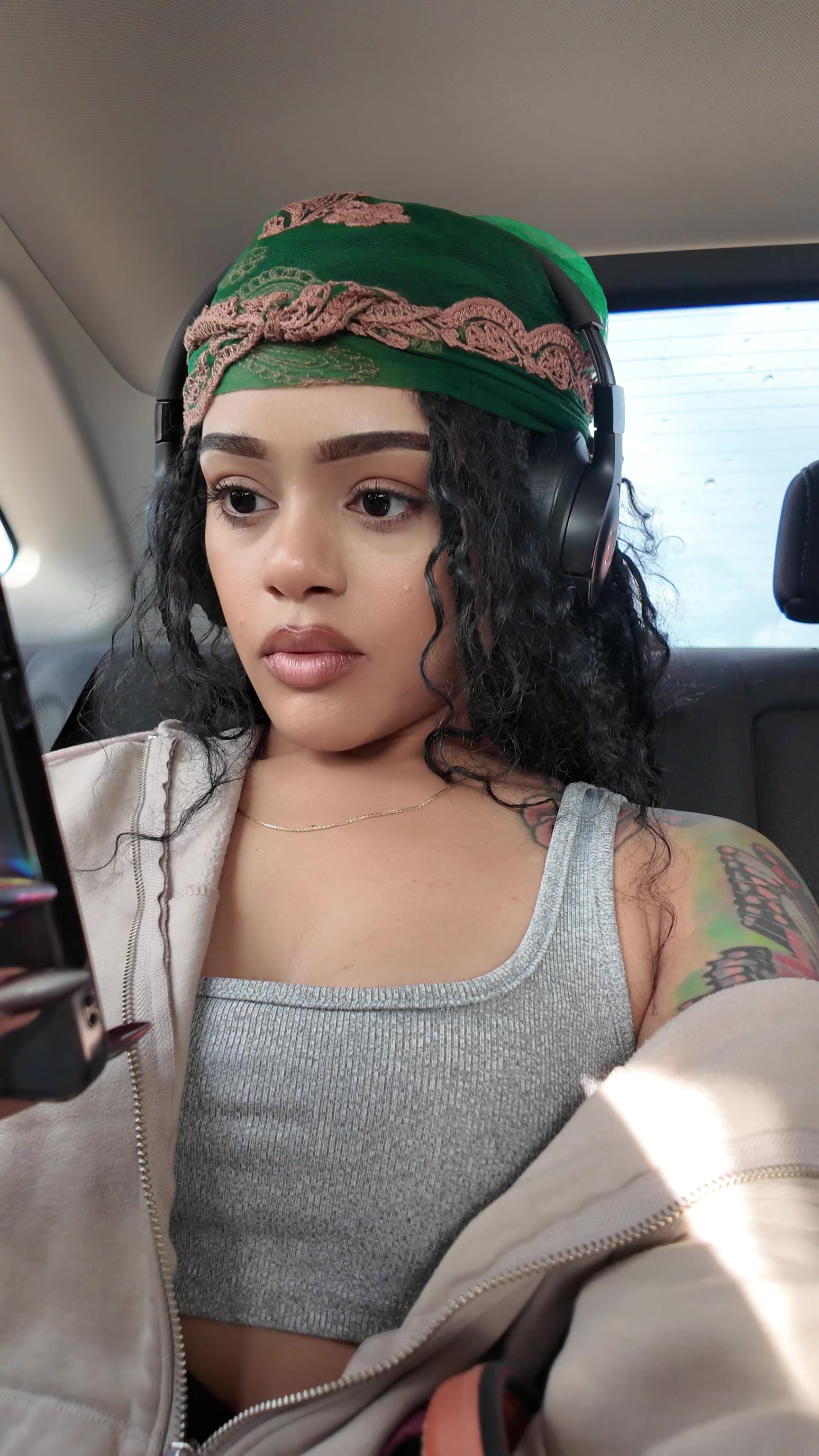 @OfficialSherrBear