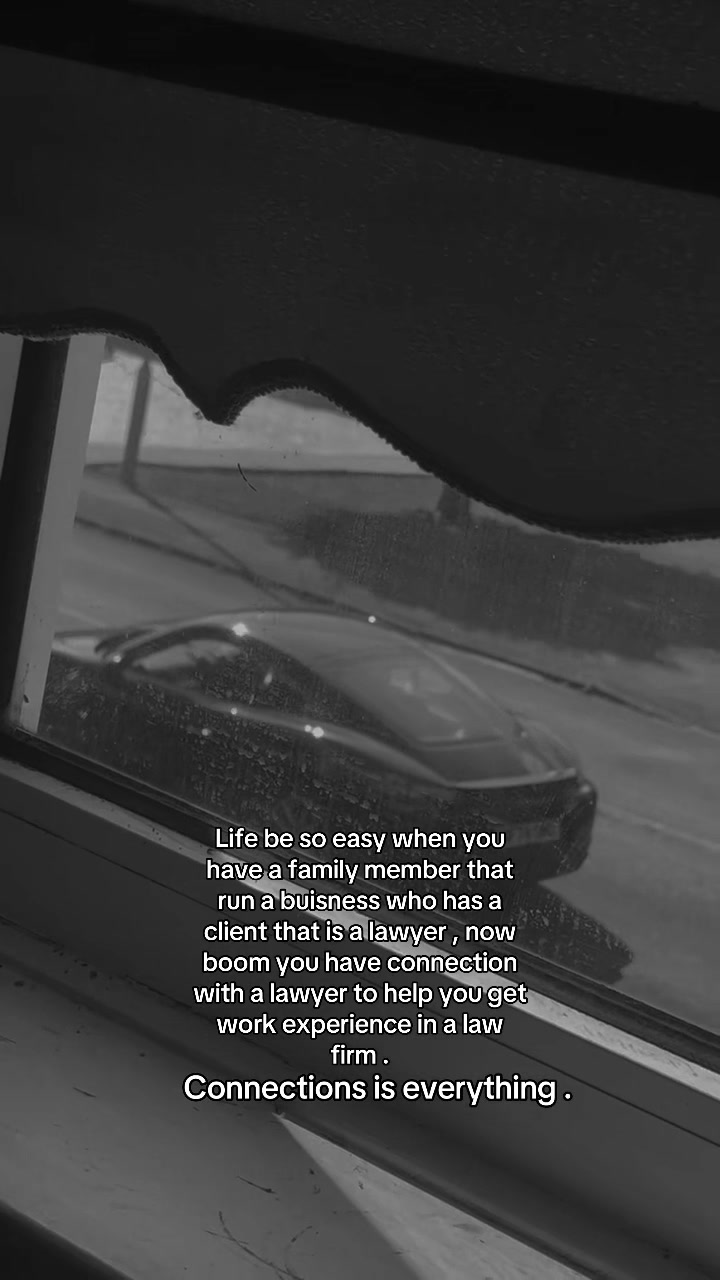 @FutureLawyer₊°༺❤︎༻°₊ 。