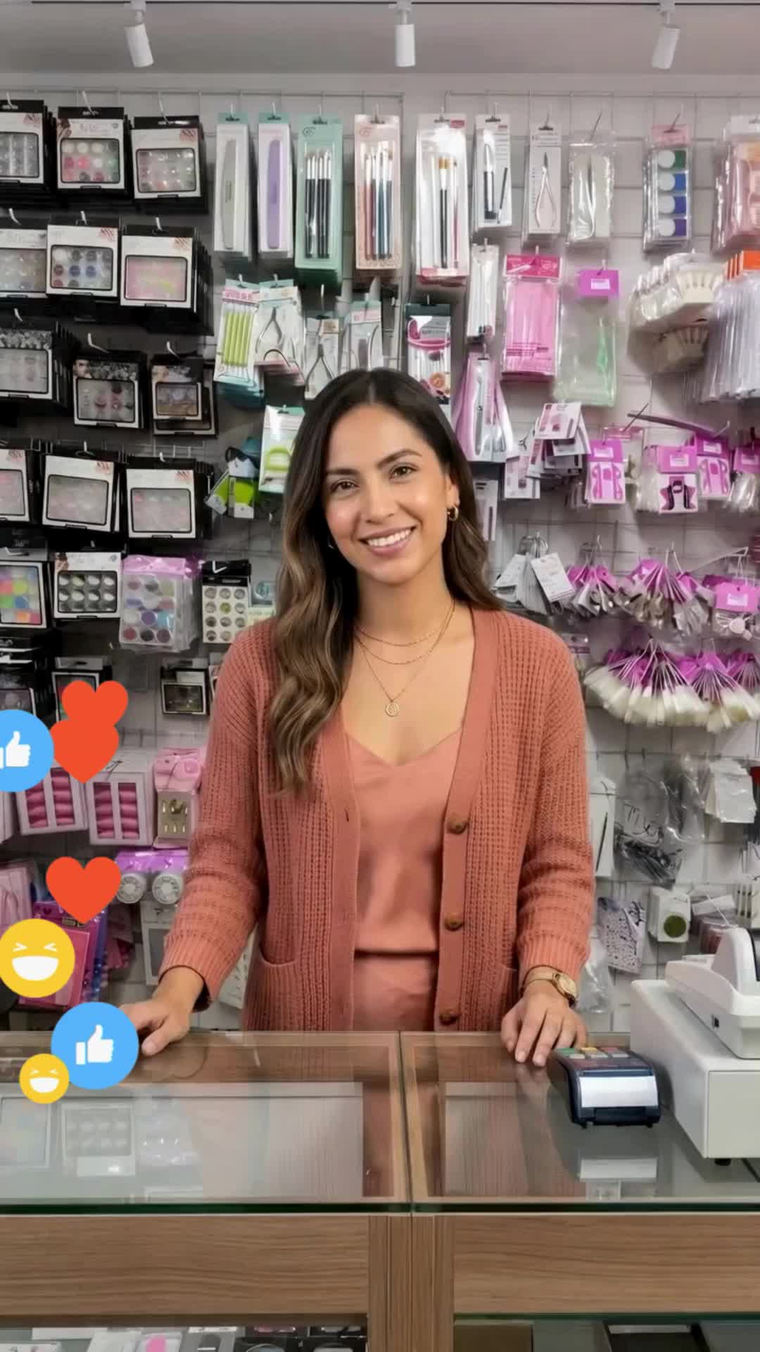 @Cosmetic-Nails.com