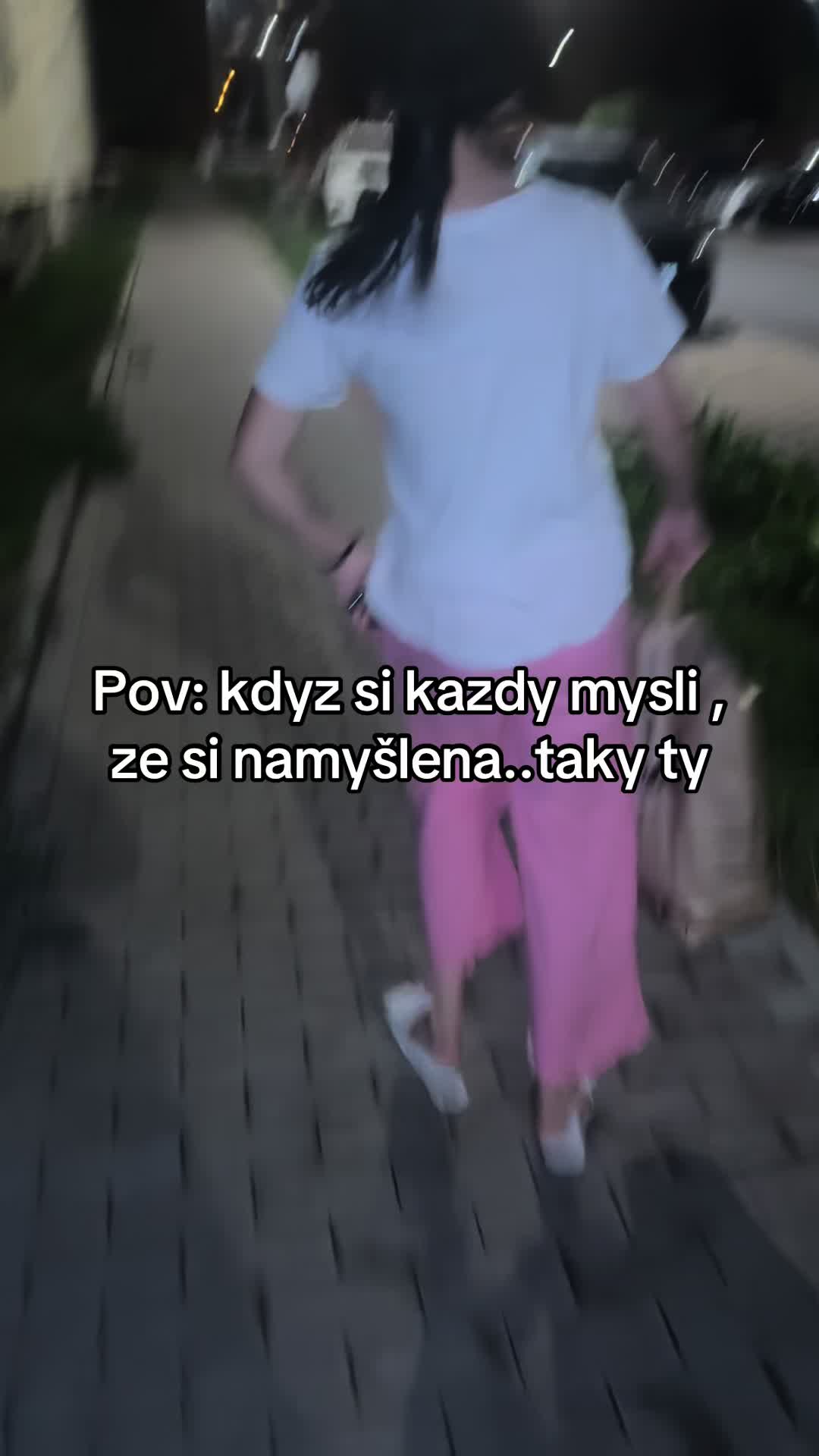 @Adela Sykorova