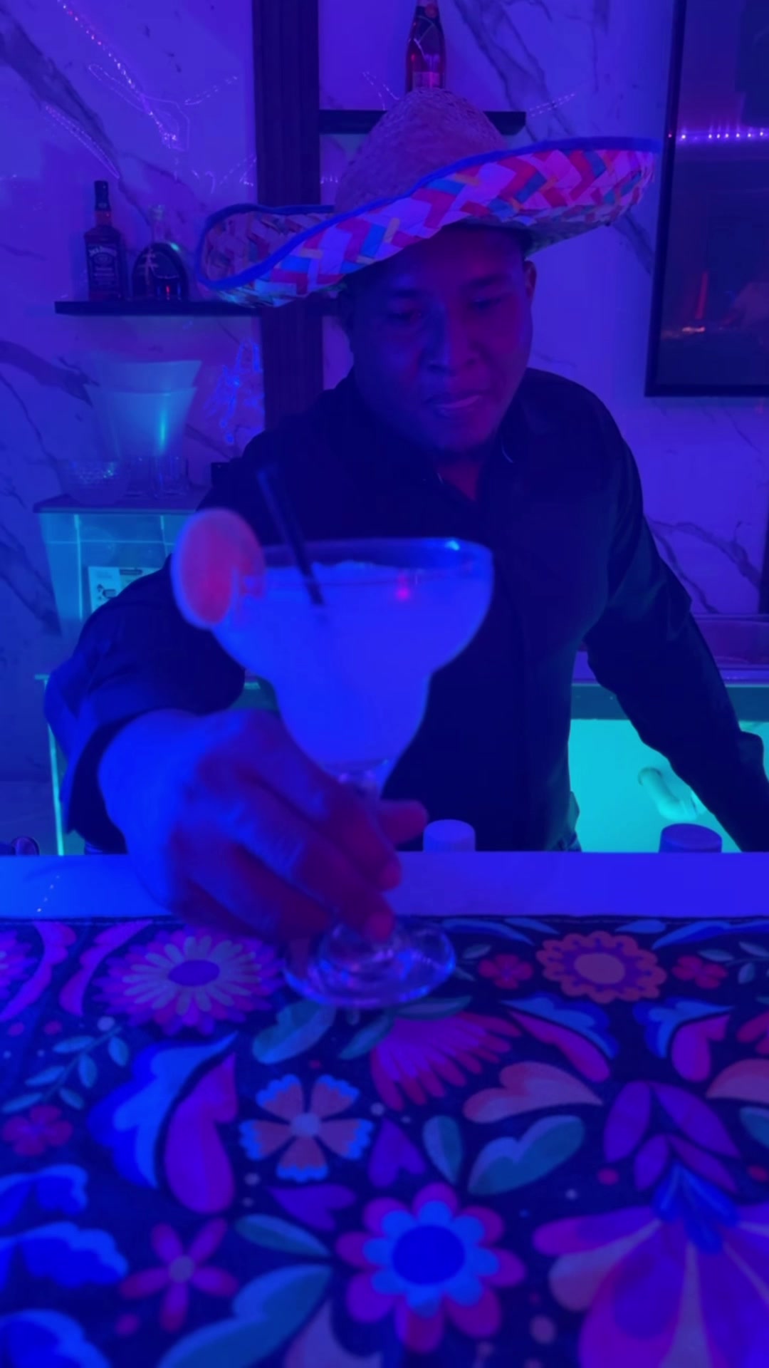 @TRUTH ULTRA LOUNGE