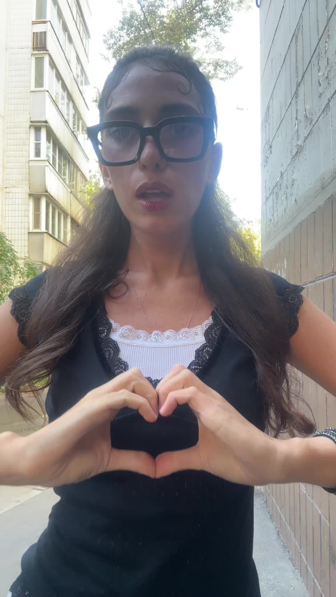 @nikoandtheniners