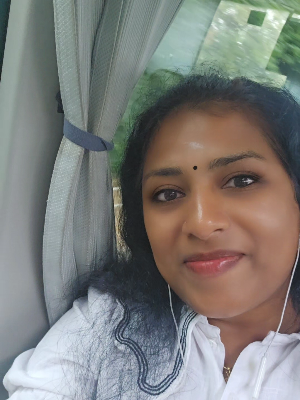@🌺Akshaya🌙