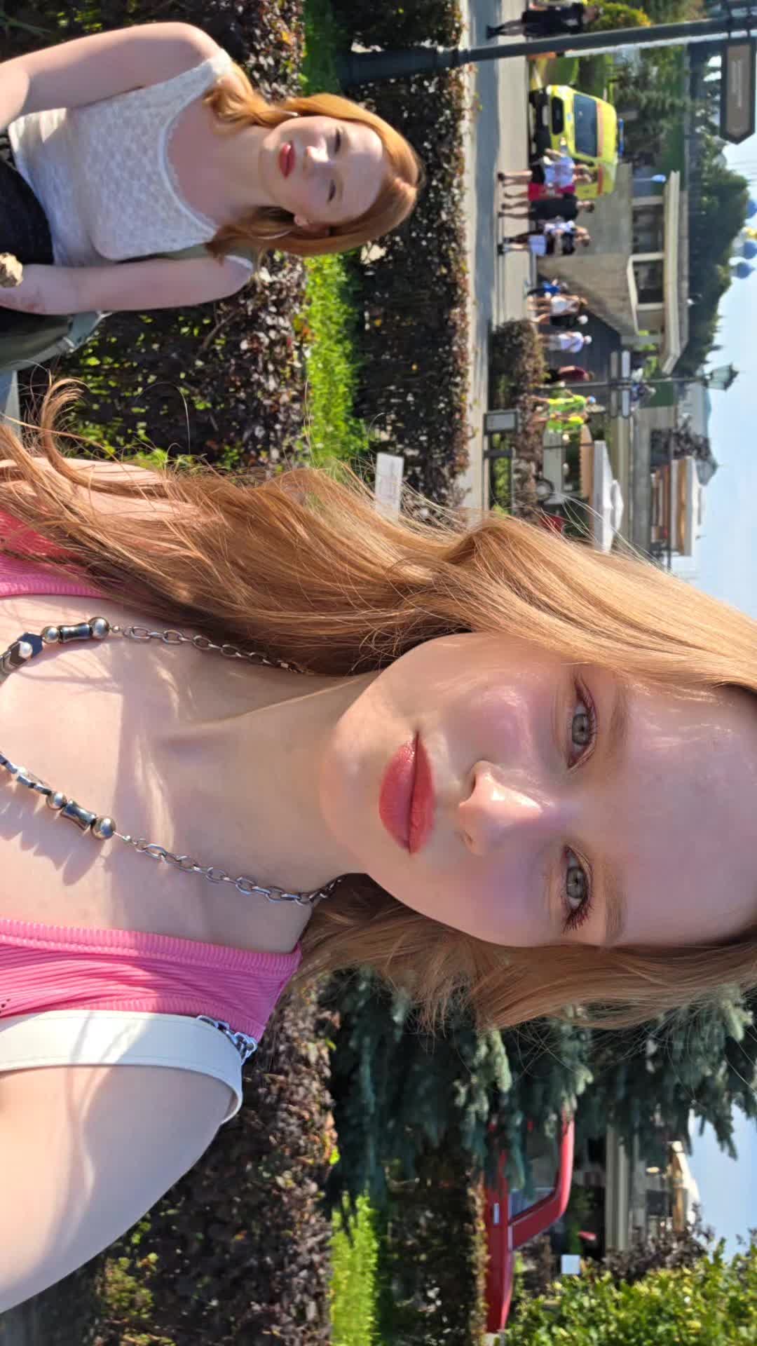 @𝘽𝙚𝙖𝙩𝙧𝙞𝙘𝙚🍰