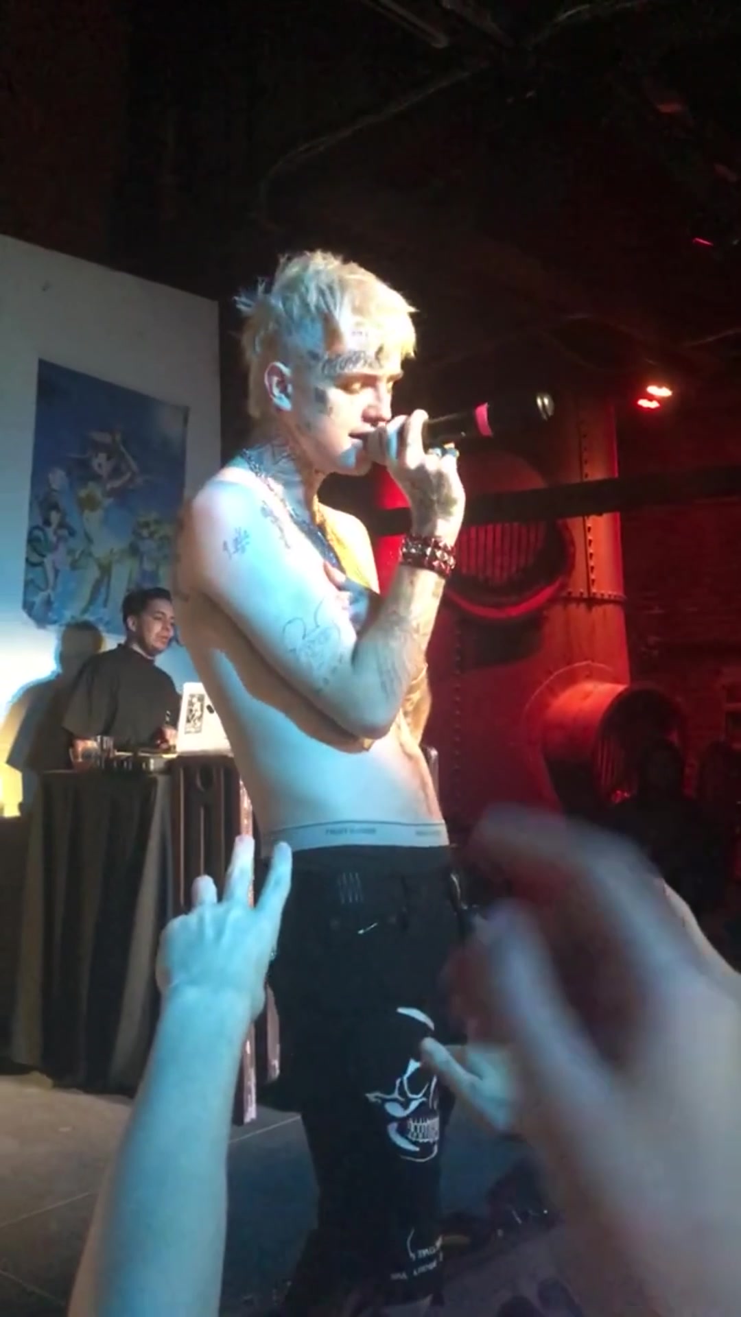 @lilpeepshawty