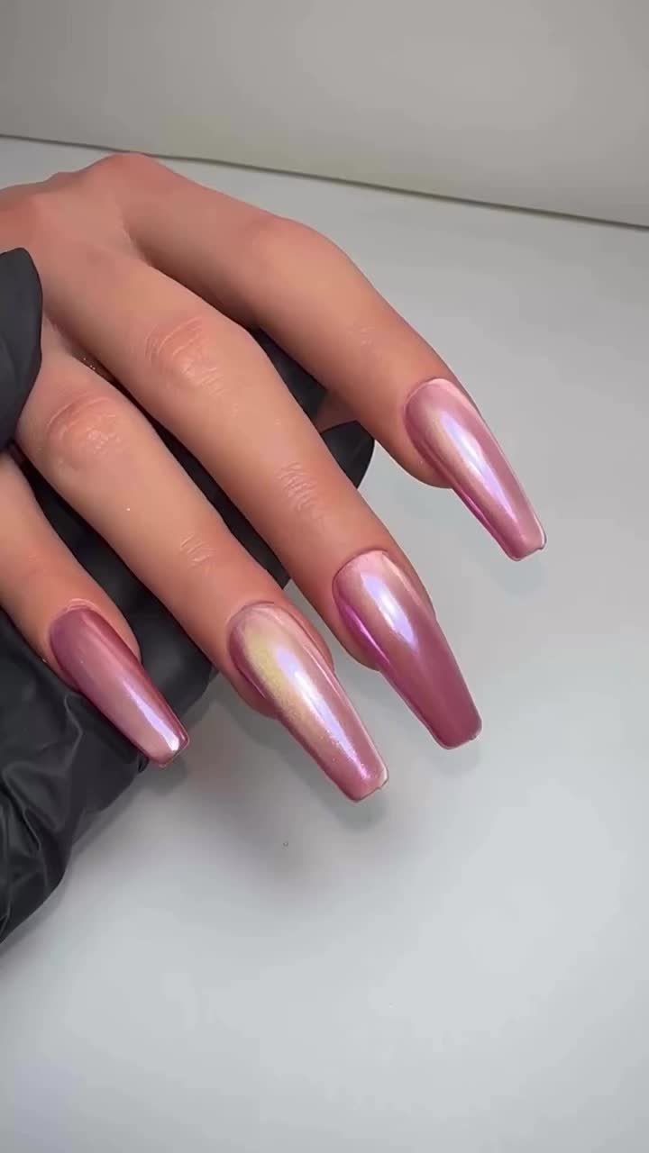 @Skullpture_Nails