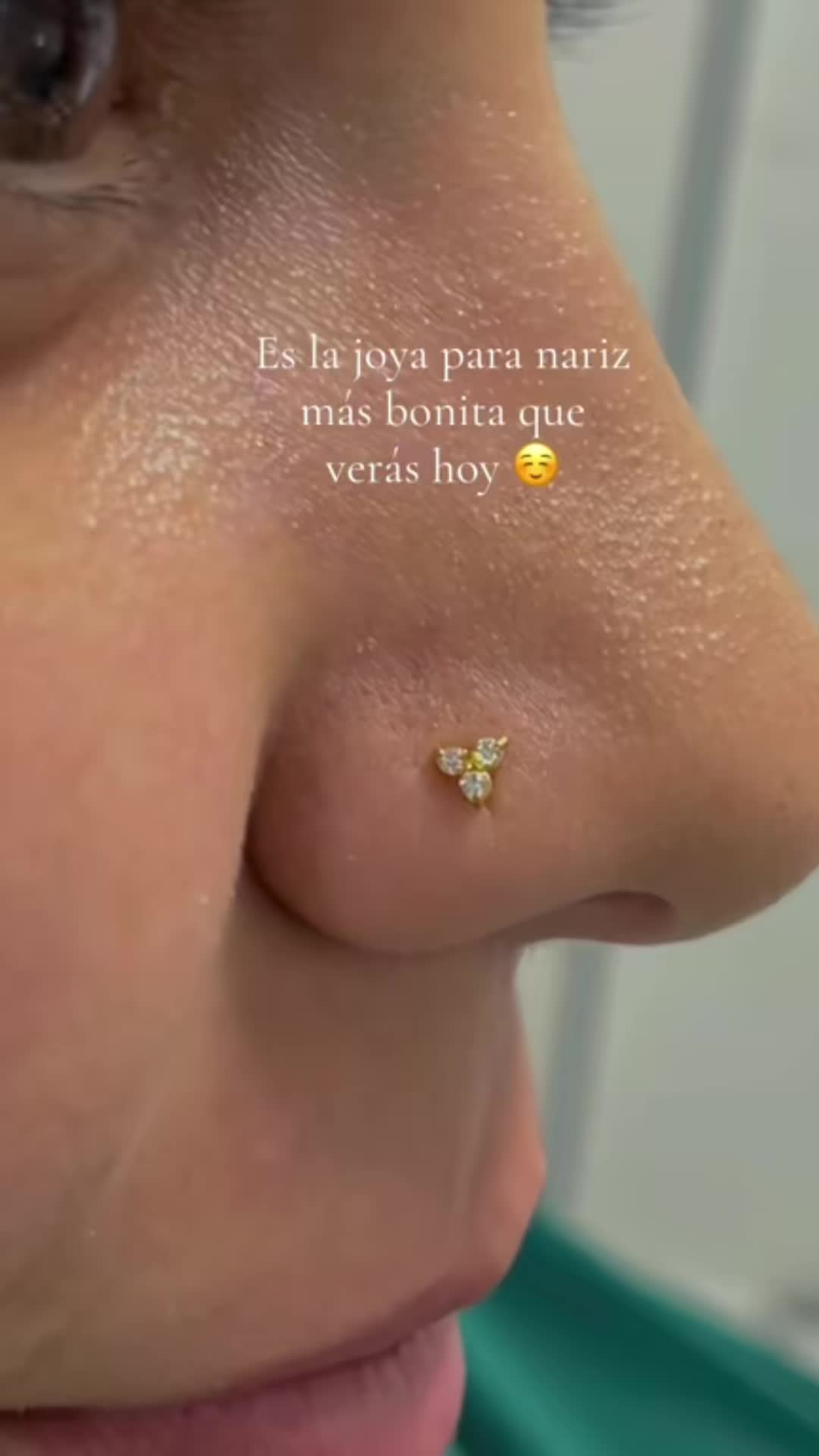 @Reina Reyes