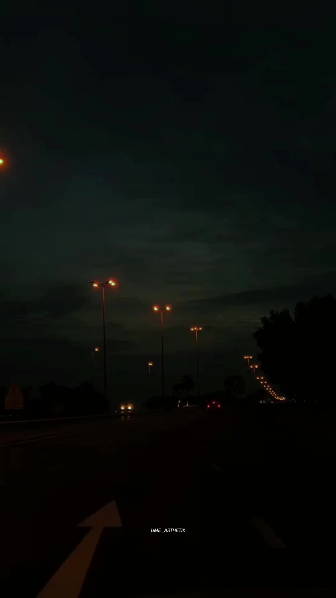 @𝙐 𝙈 𝙀🍁&bull;