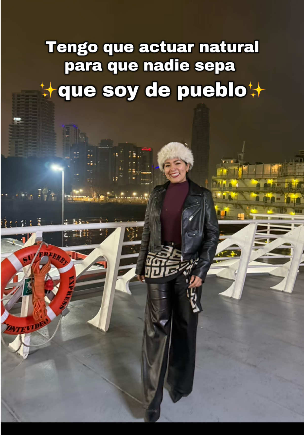 @Lady García