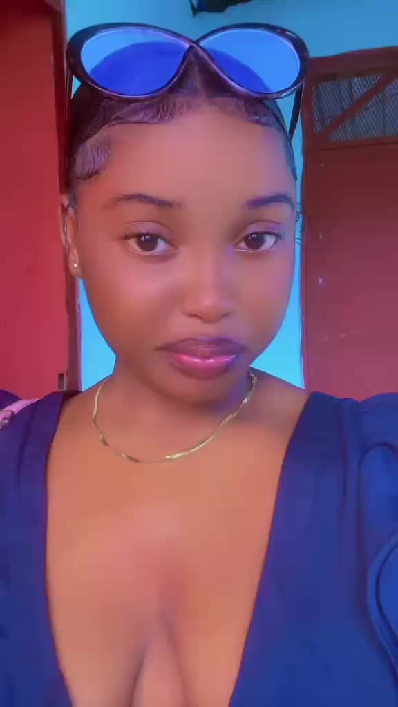 @angel🥰🦋