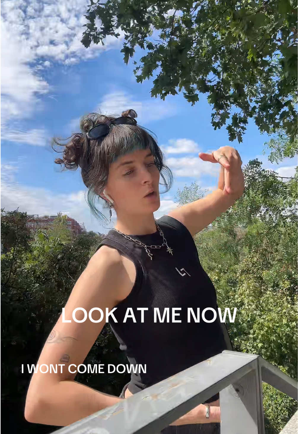 @moonvine