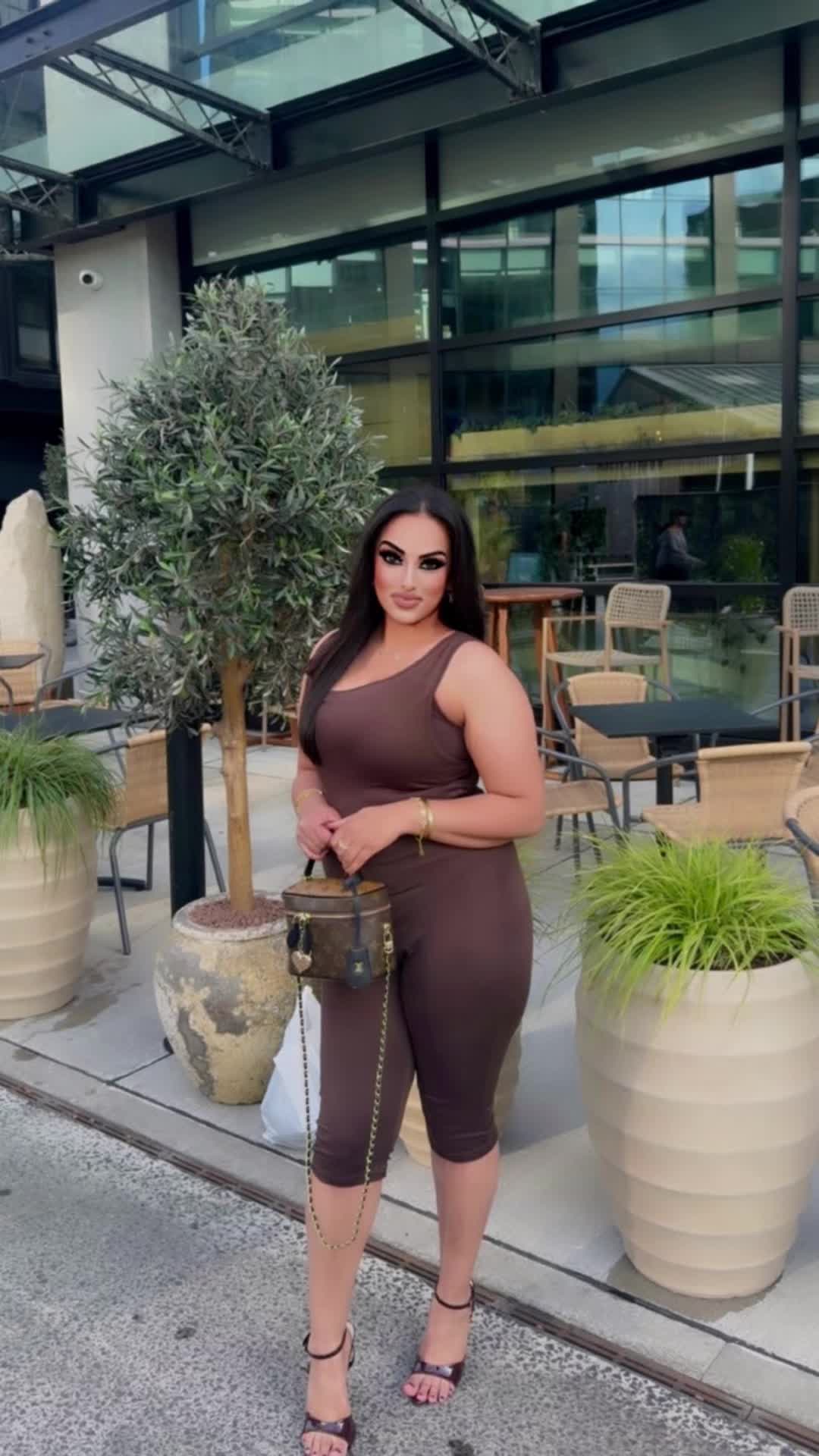 @Heenaaaxo