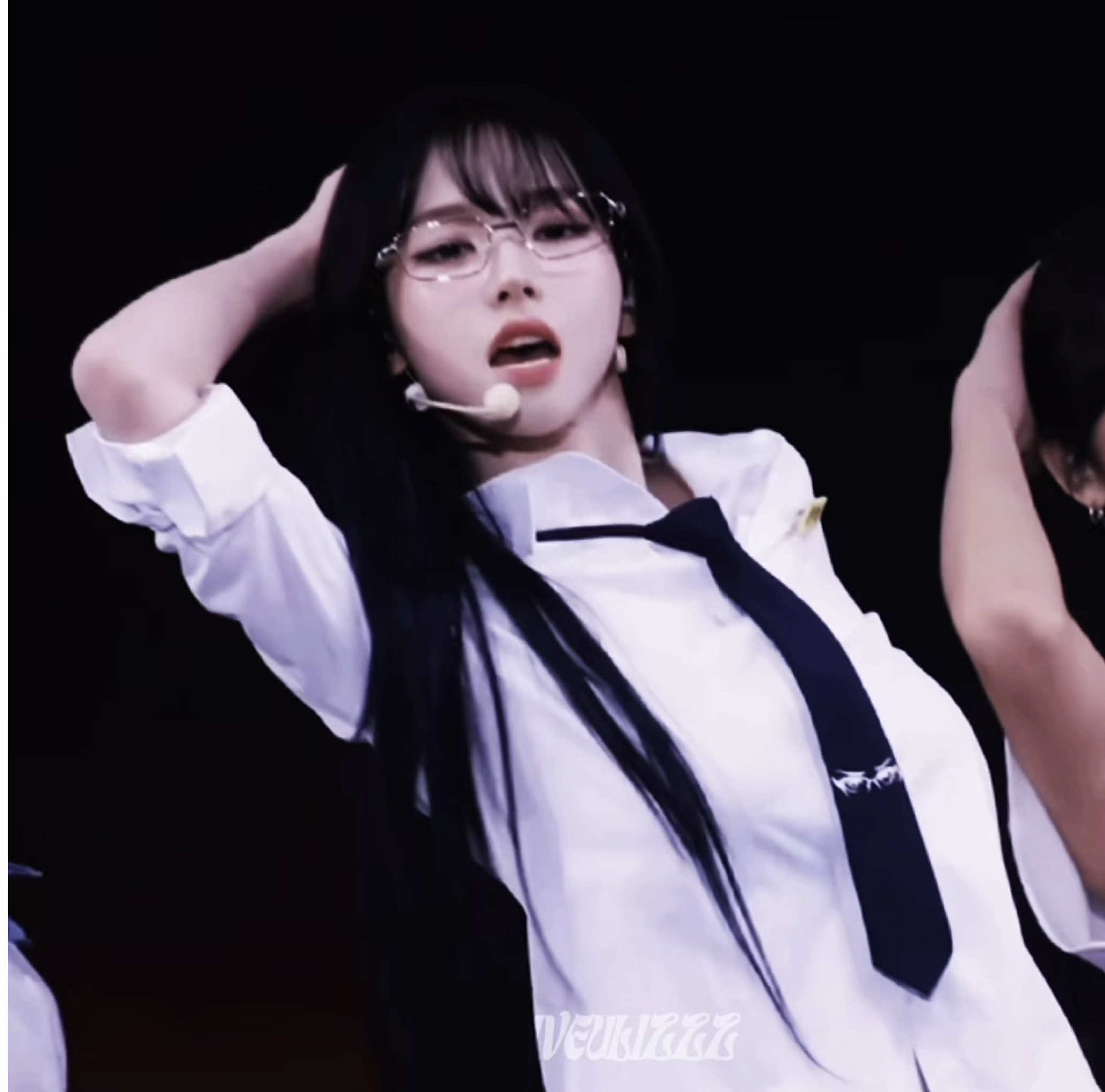 @vivi ❆。⋆❧