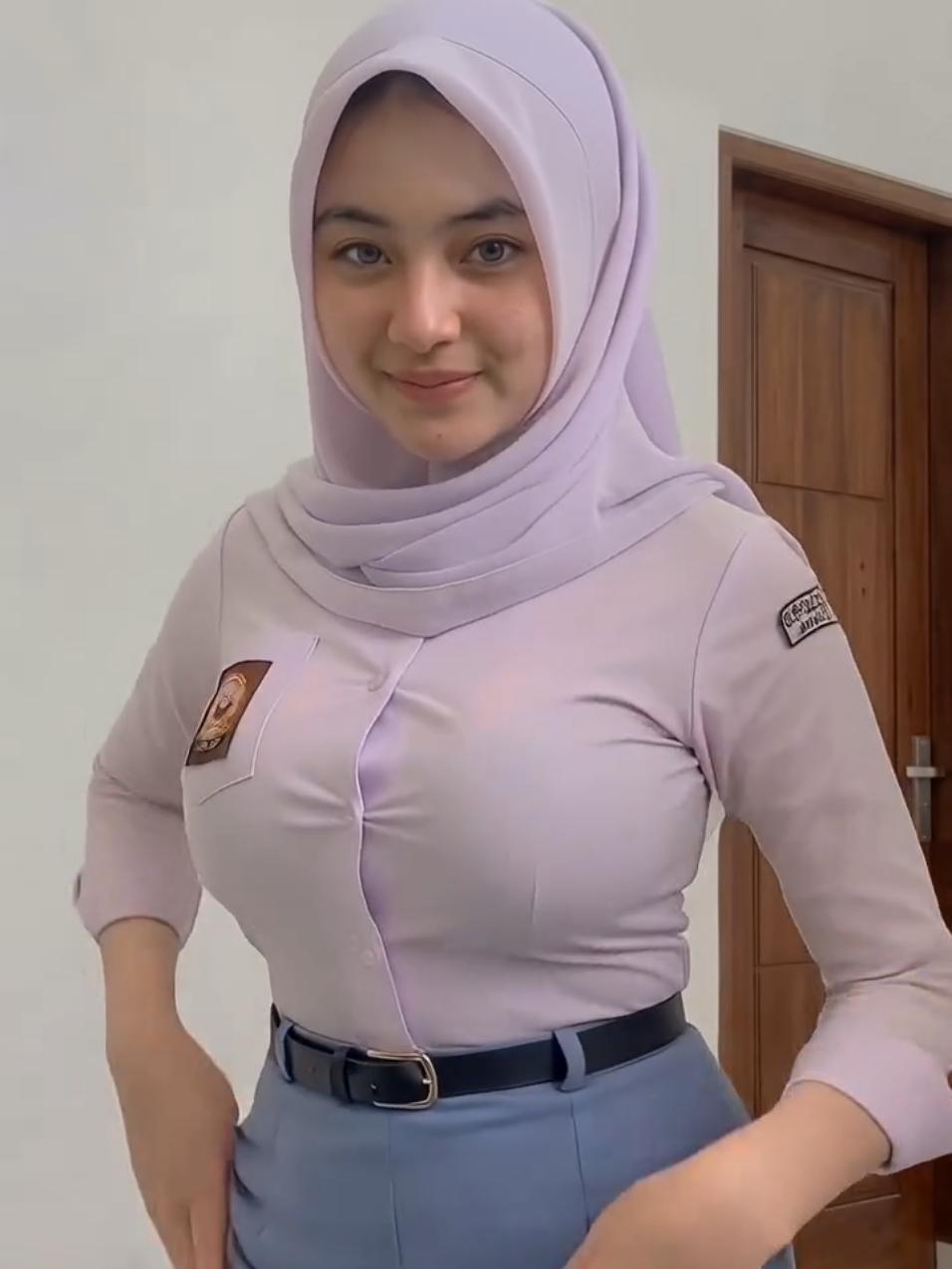 @ZAHRA ALINA