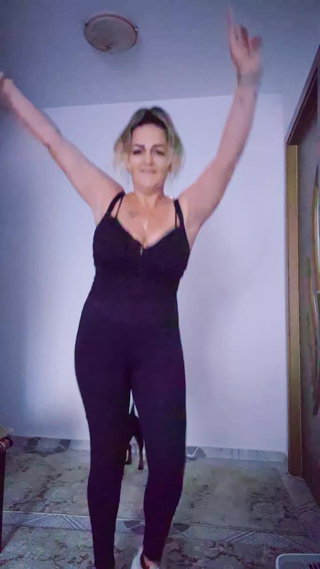 @Cristinazurly 🦂
