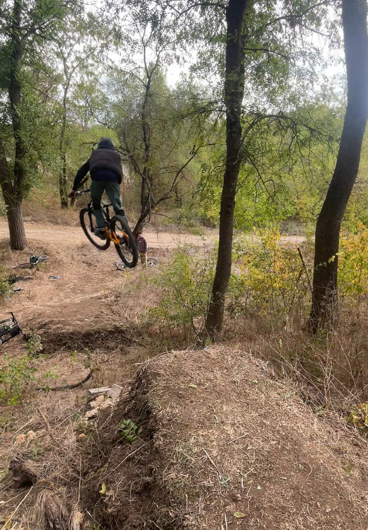 @_stoqn0vv_