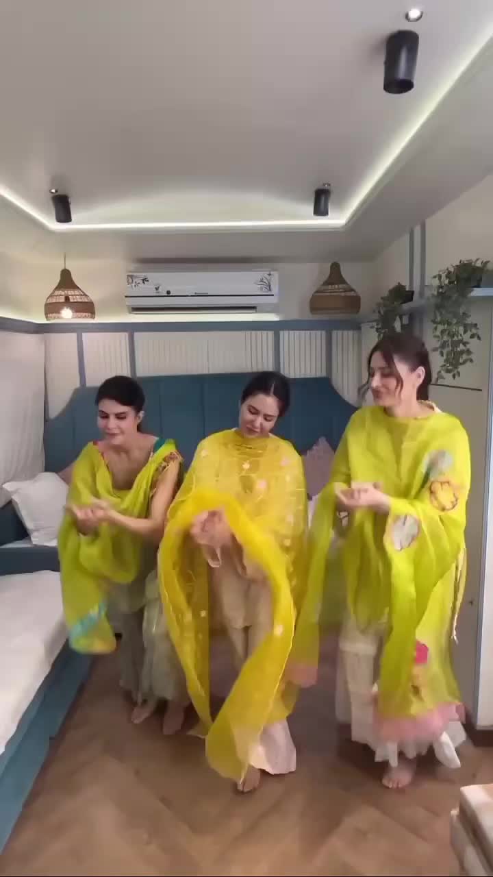 @𝘼𝙠 × 𝙀𝙙𝙞𝙩𝙤𝙧